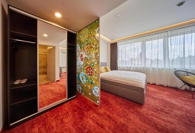 בית מלון כפרי Hertz