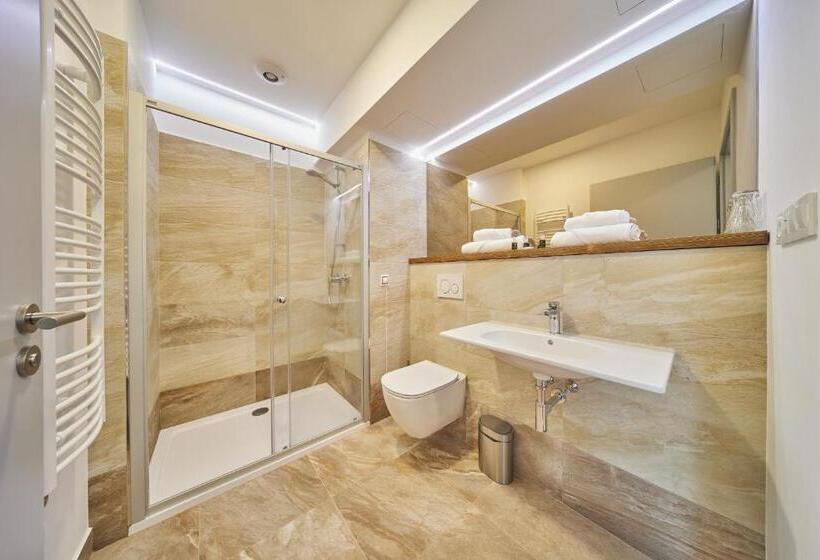 בית מלון כפרי Hertz