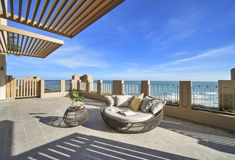 هتل Holiday Inn Resort Ho Tram Beach, An Ihg