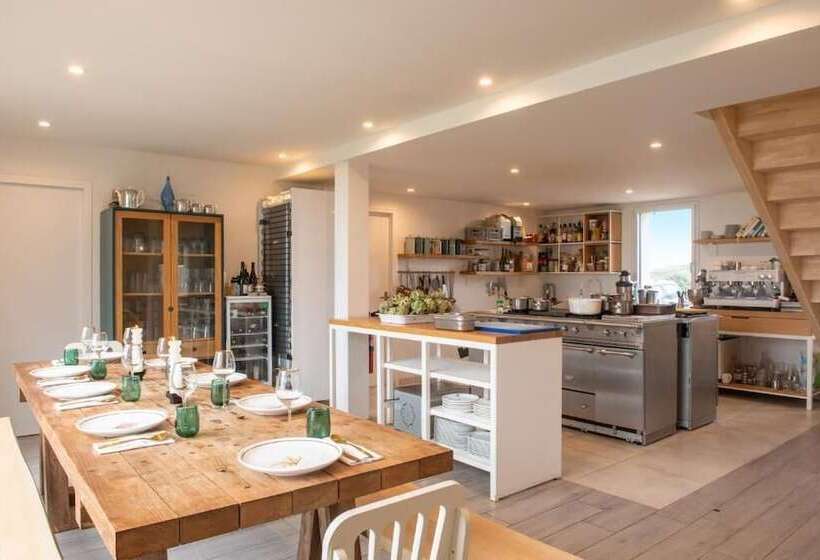 酒店 Hôtel Sport & Spa, Ile D Ouessant, The Originals Collection