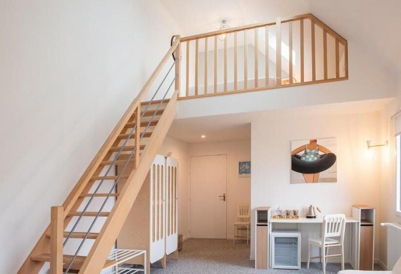 酒店 Hôtel Sport & Spa, Ile D Ouessant, The Originals Collection