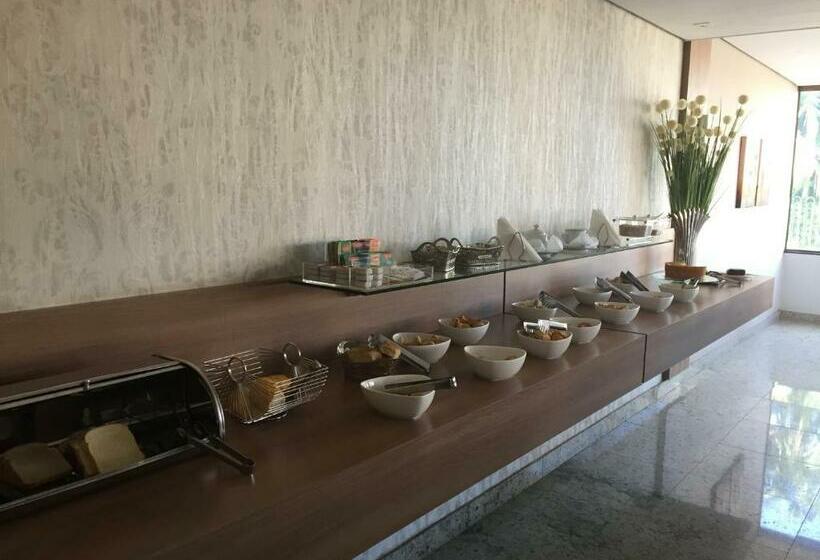 Ipê Plaza Hotel Ltda