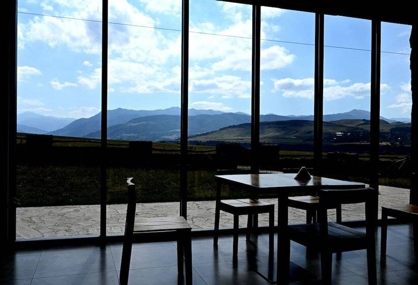 בית מלון כפרי Kaghni