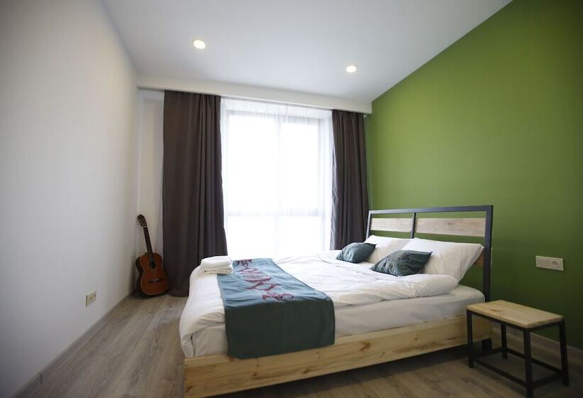 בית מלון כפרי Kaghni