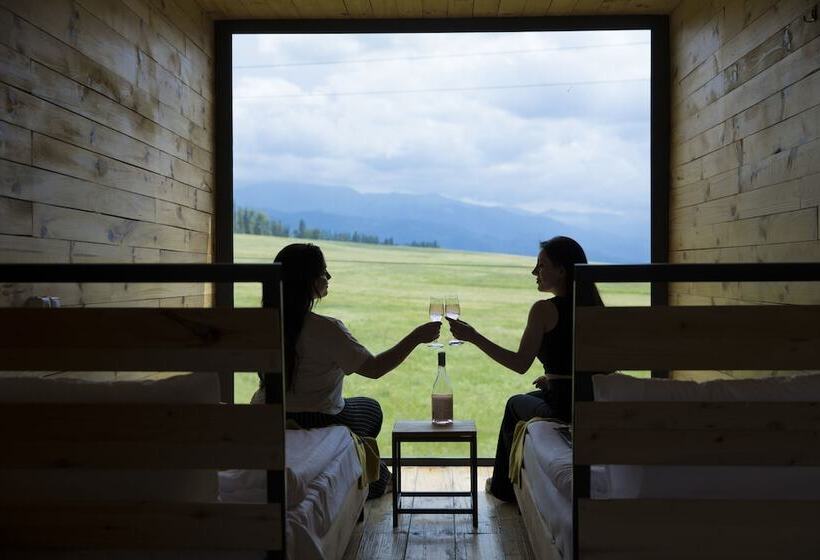 בית מלון כפרי Kaghni