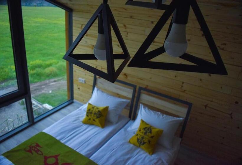 בית מלון כפרי Kaghni