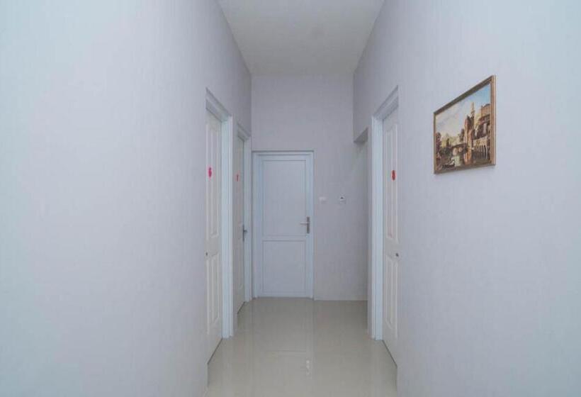 酒店 Koolkost Near Taman Budaya Sentul