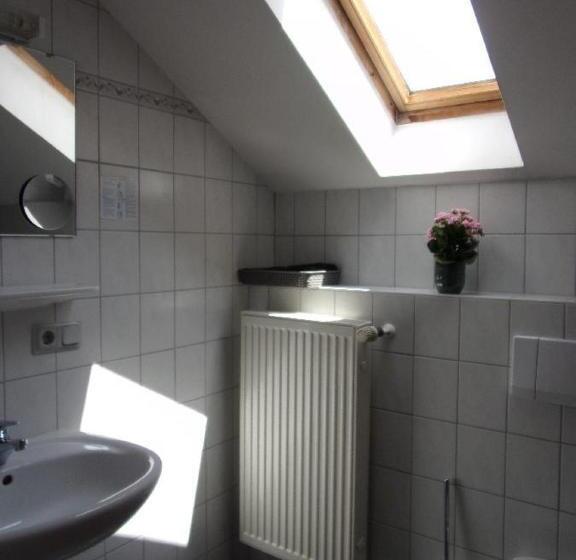 Отель Landgasthof Hacker