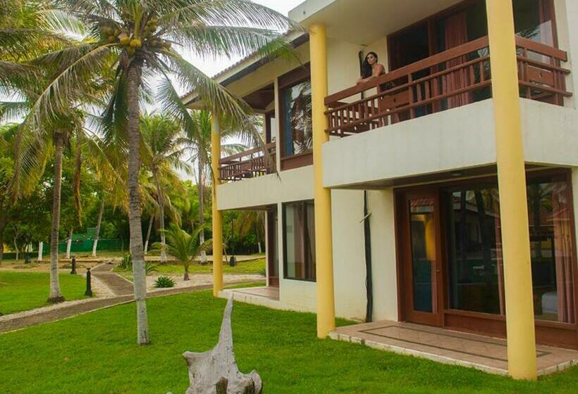 فندق Nandel Beach Resort