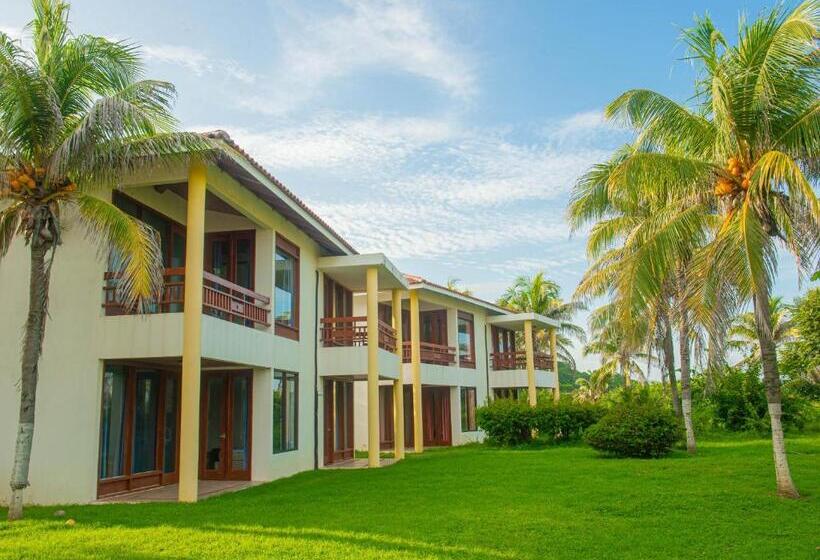 فندق Nandel Beach Resort