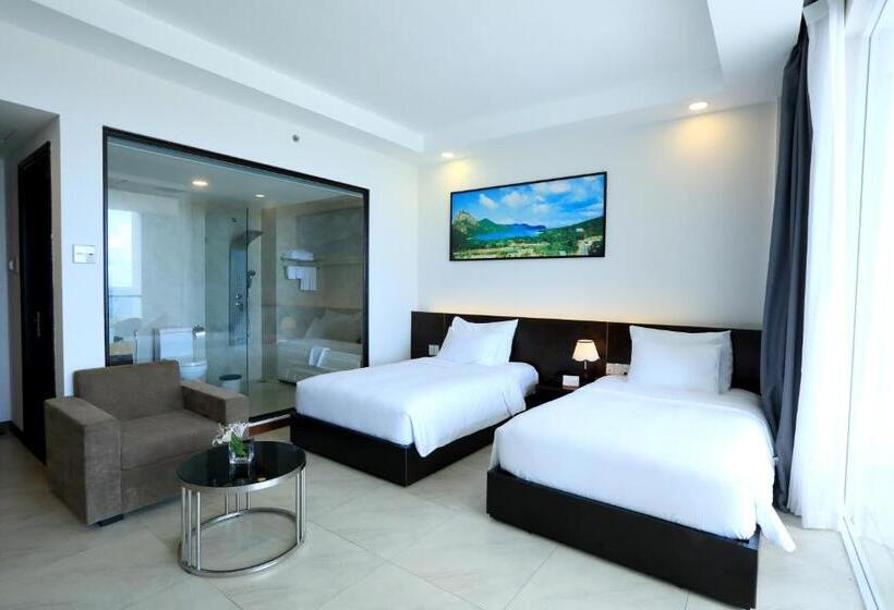 Orson Hotel & Resort Con Dao