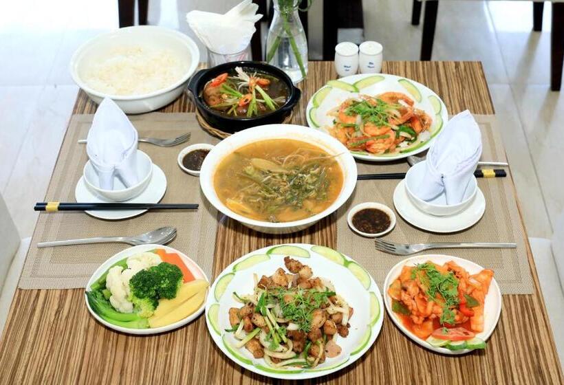 Orson Hotel & Resort Con Dao