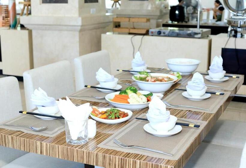 Orson Hotel & Resort Con Dao