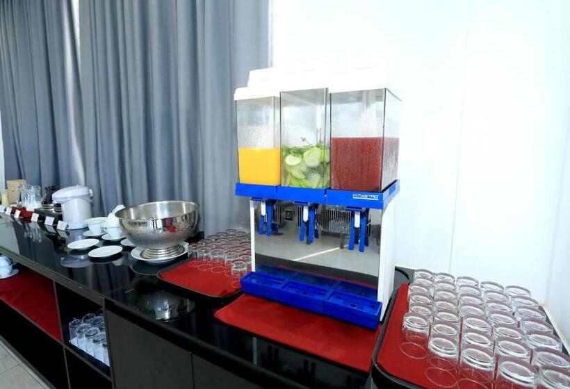 Orson Hotel & Resort Con Dao