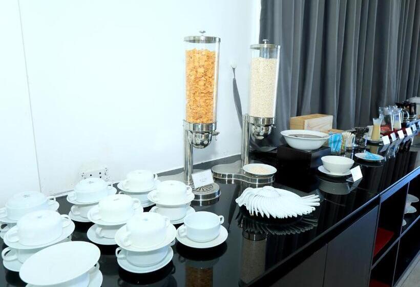 Orson Hotel & Resort Con Dao