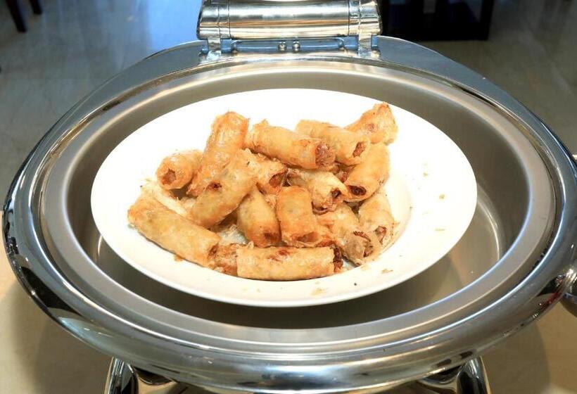 Orson Hotel & Resort Con Dao