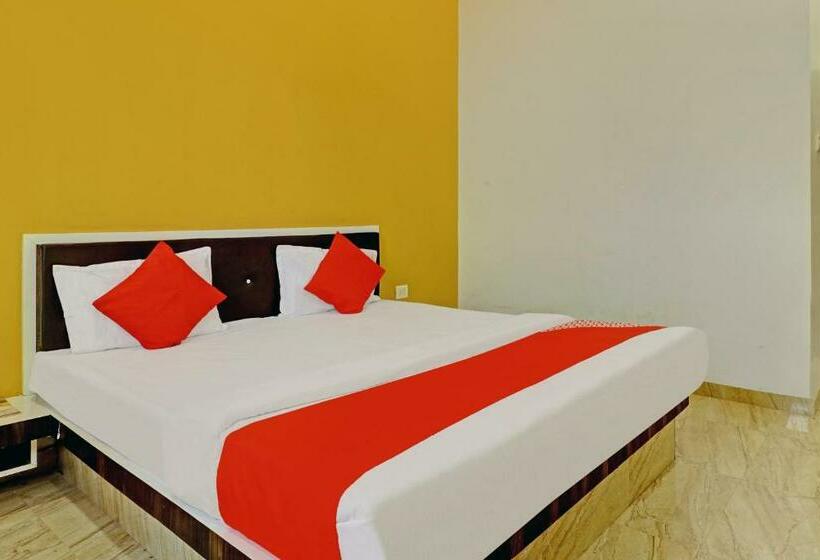 فندق Oyo 80981 The Gopal Bhagwati  & Restaurant