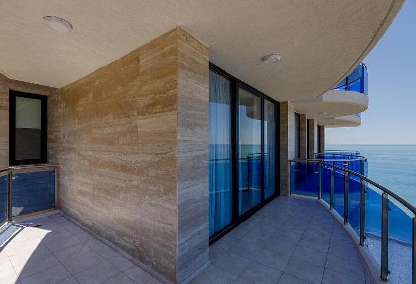 هتل Panorama Kvariati Vip