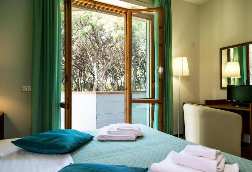 ホテル Parco Dei Pini