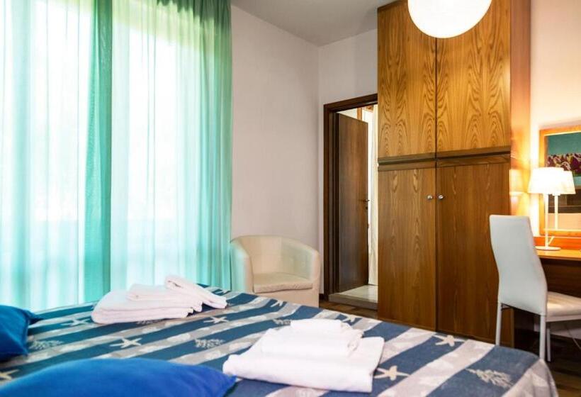 هتل Parco Dei Pini