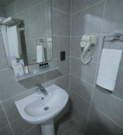 בית מלון כפרי Samarqand Darvoza