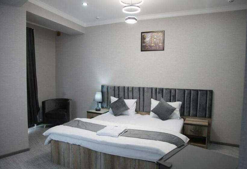 בית מלון כפרי Samarqand Darvoza