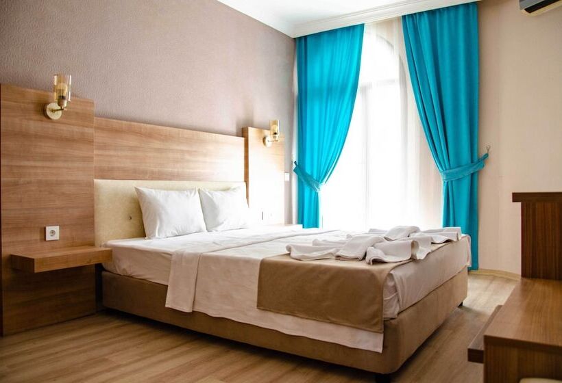 Отель Serenita Beach