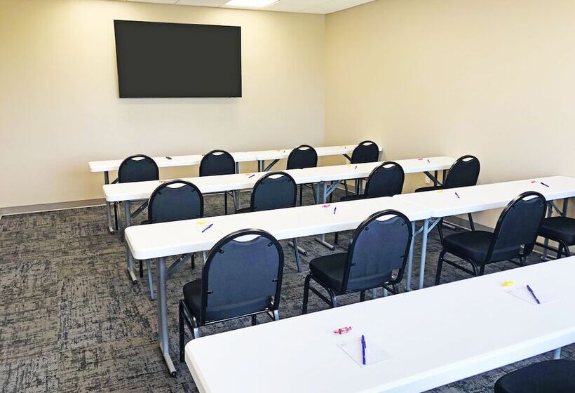 فندق Sleep Inn & Suites Lancasterplatteville