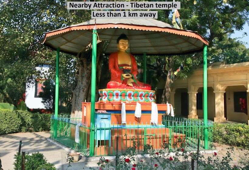 ホテル Spot On 44295 Sarnath Tourist Guest House