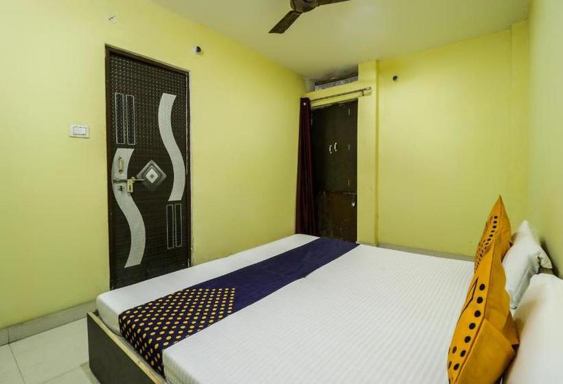 ホテル Spot On 44295 Sarnath Tourist Guest House
