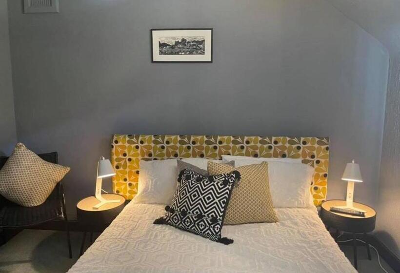 Отель The Dornie