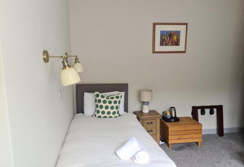 Отель The Dornie