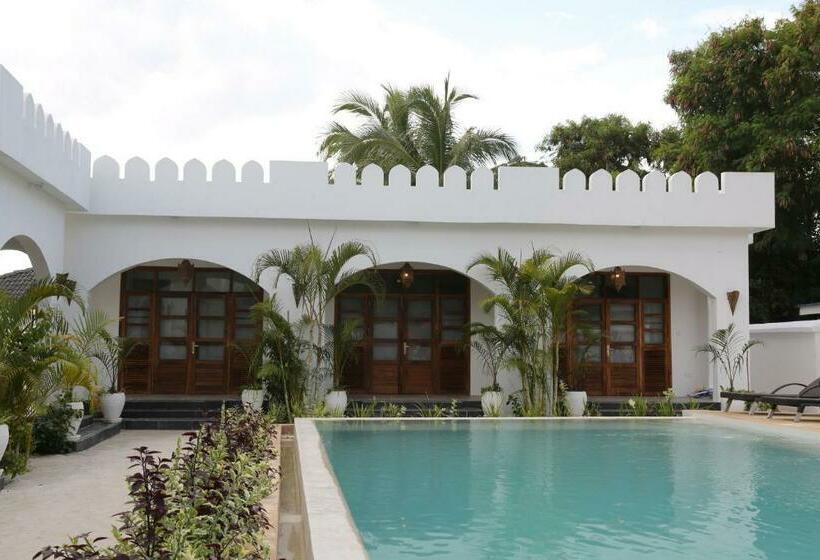 호텔 The Golden Blue Luxury