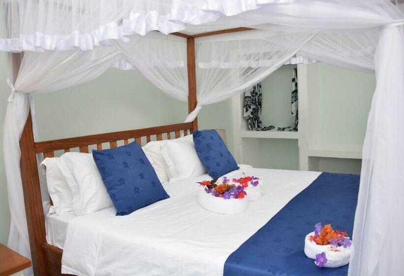 호텔 The Golden Blue Luxury