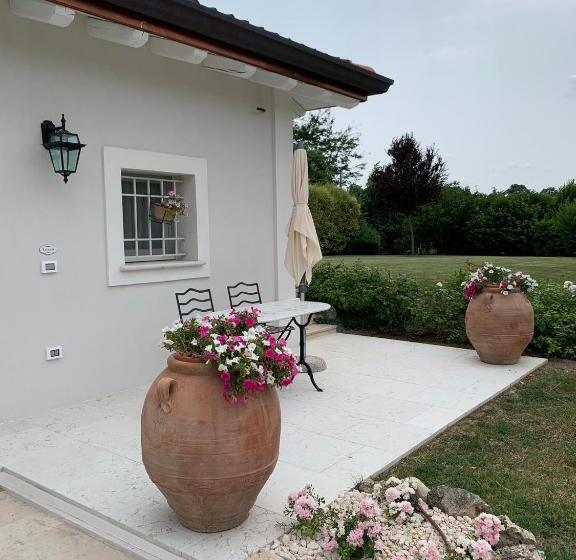 Отель Villa San Pietro