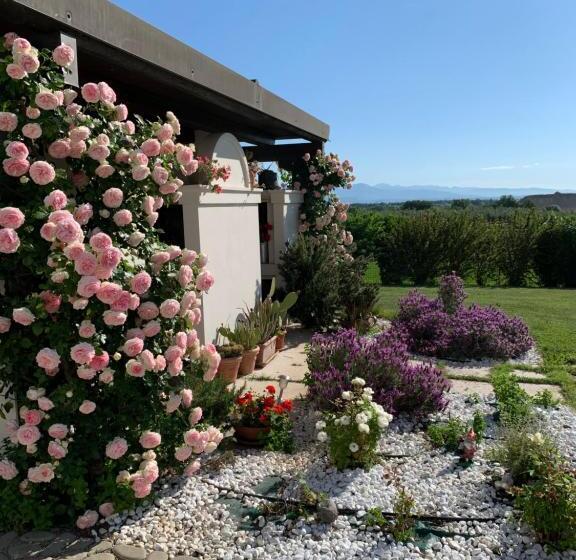 Отель Villa San Pietro