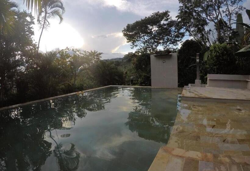 فندق Waterfall El Paraíso   Cabañas, Jacuzzi, Piscina Y Cascada En Medio De La Naturaleza