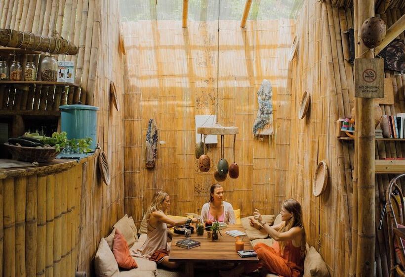 هتل Yay Sustainable