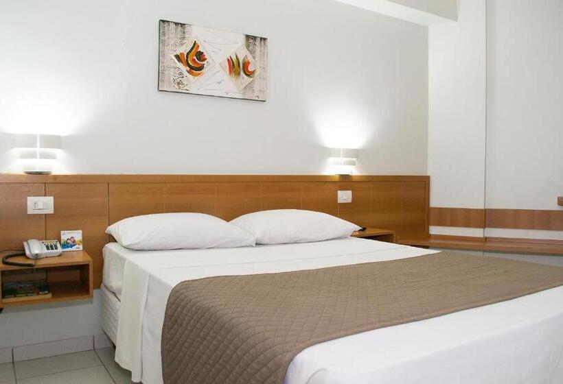 Ipê Plaza Hotel Ltda