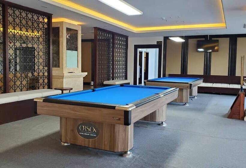 Orson Hotel & Resort Con Dao