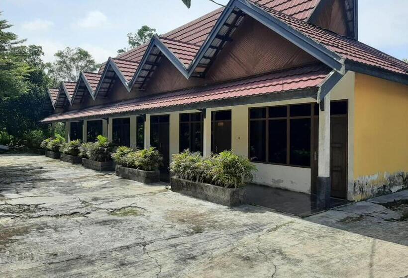 Oyo 90490 Hotel Nyi Rindang