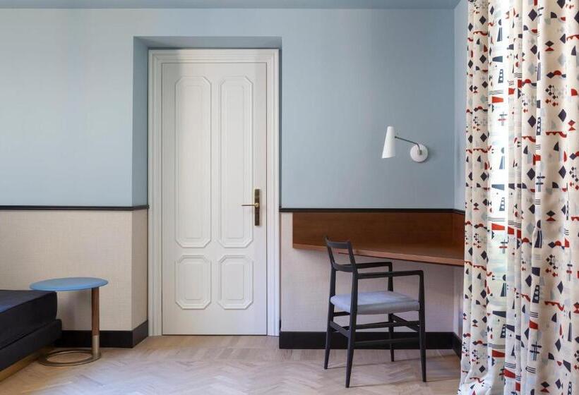 膳宿费 Amabilia Suites