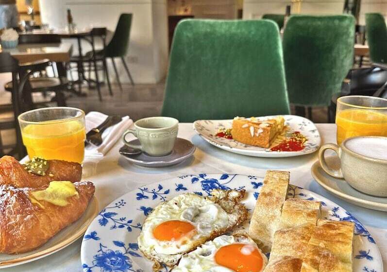 膳宿费 Amabilia Suites