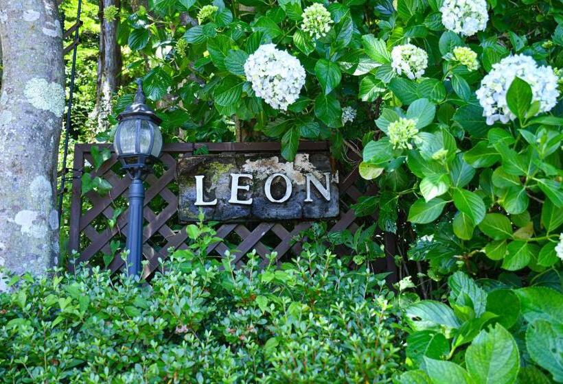 بنسيون Hakone Leon
