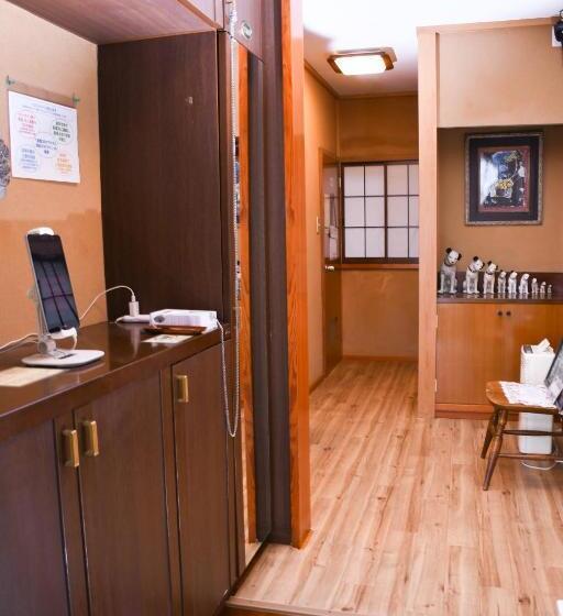 بنسيون Hakone Leon