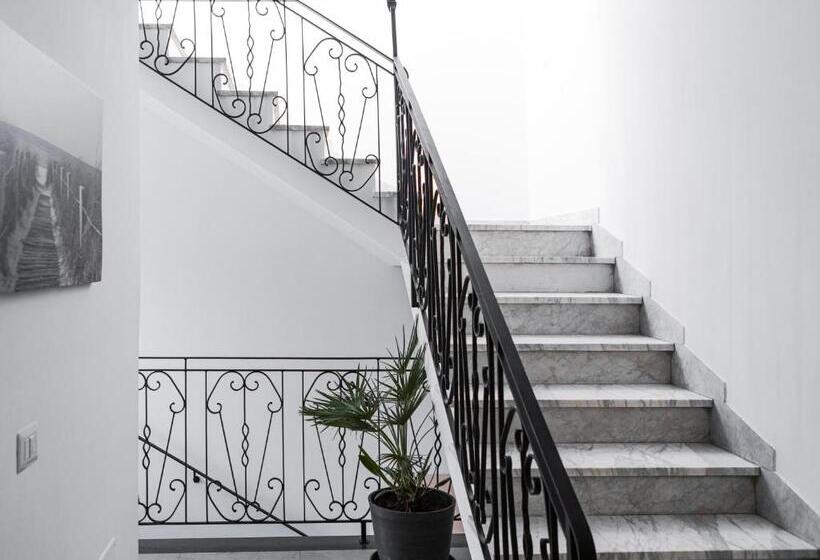 بنسيون J Rooms