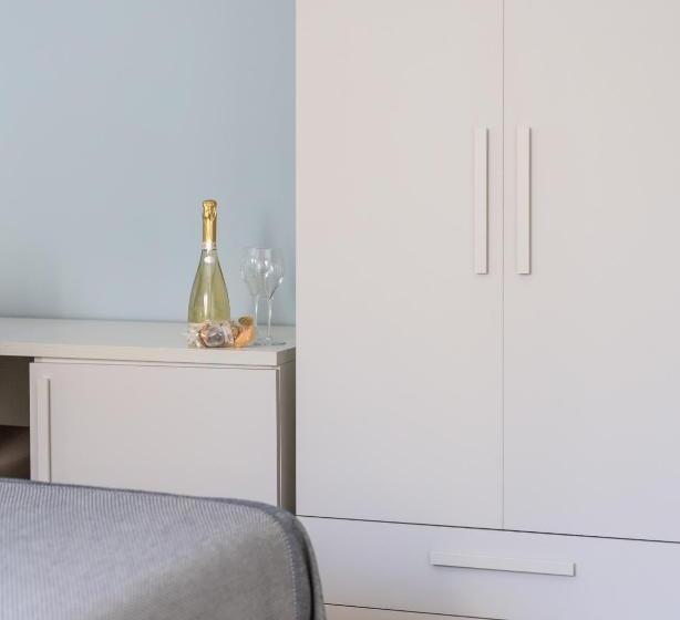 بنسيون J Rooms