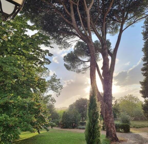 Пансион La Chapelle Aux Acacias