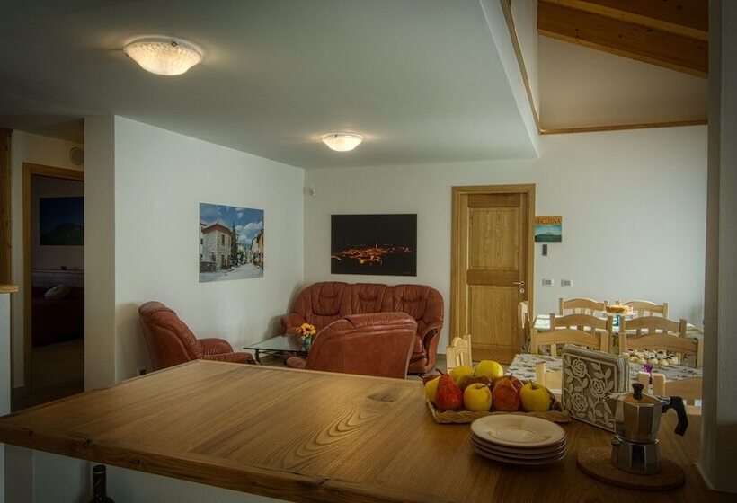 بنسيون Paesemio Cervarezza Di Bolzoni Maria Graziella