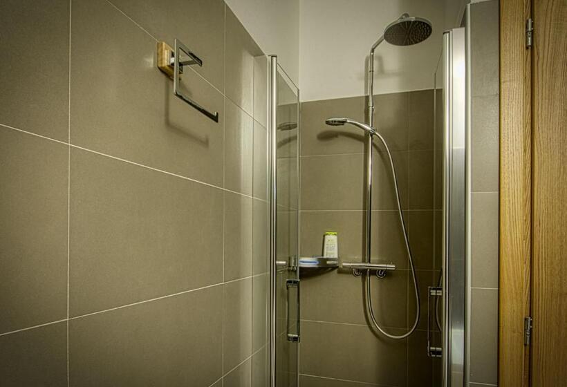 بنسيون Paesemio Cervarezza Di Bolzoni Maria Graziella